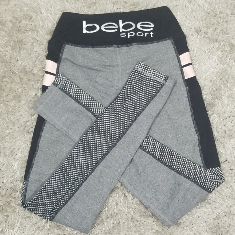 bebe SPORT work out leggings with side pockets XS